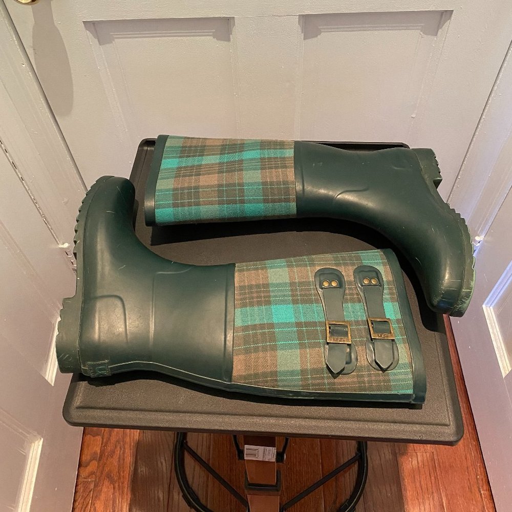 Green/Plaid Ugg Rainboots